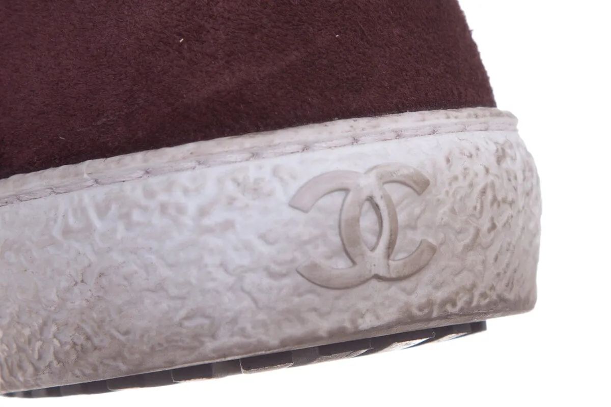 Chanel Grey Tweed & Burgundy Suede Sneakers SZ 41