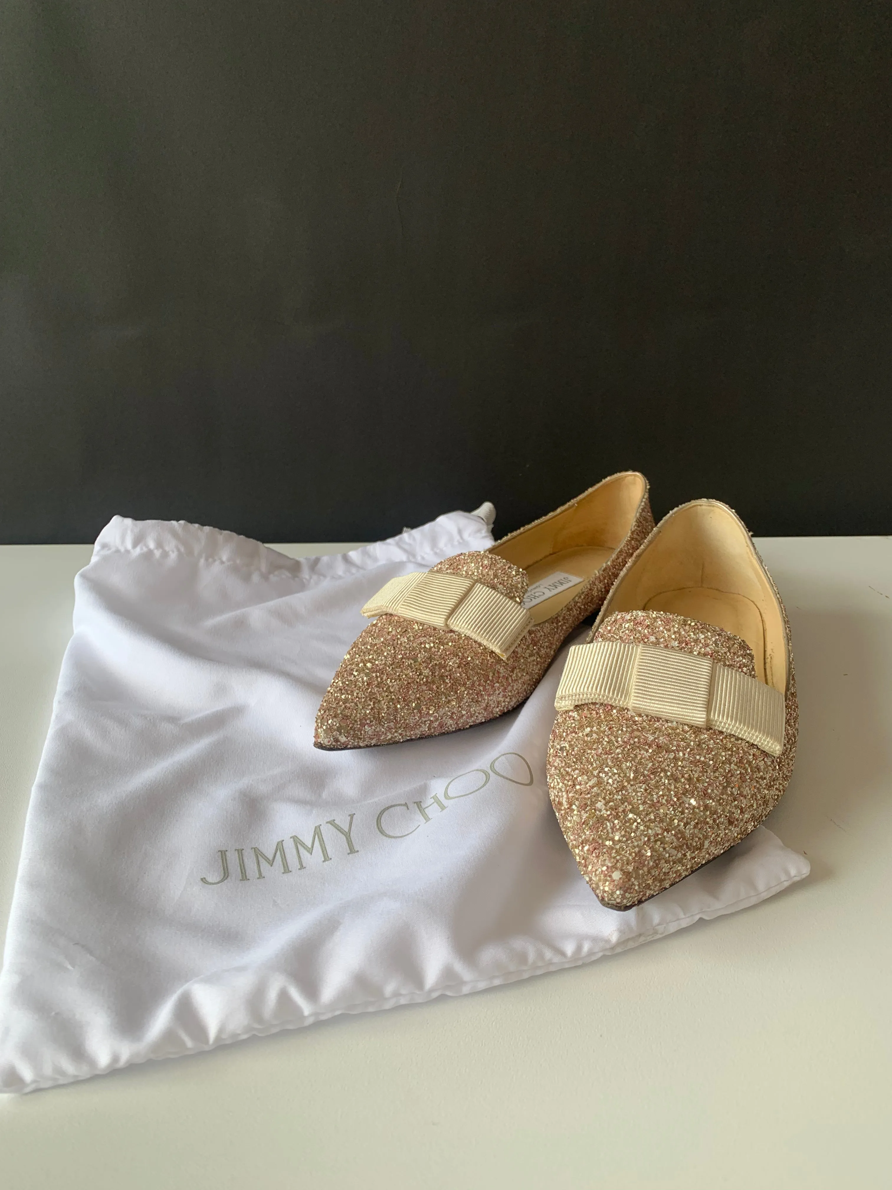 <B>JIMMY CHOO</B> <BR>Glitter Gala Point Toe Ballerina Flats 37