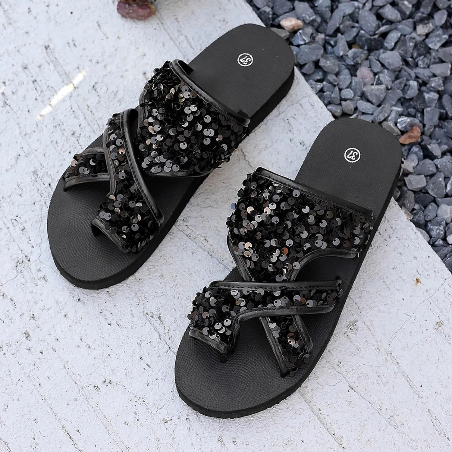 Sandals For Women 2025 Comfortable Clip Toe Flat Slides Sandals Summer Trendy Sequin Backless Sandals Walking Slipper